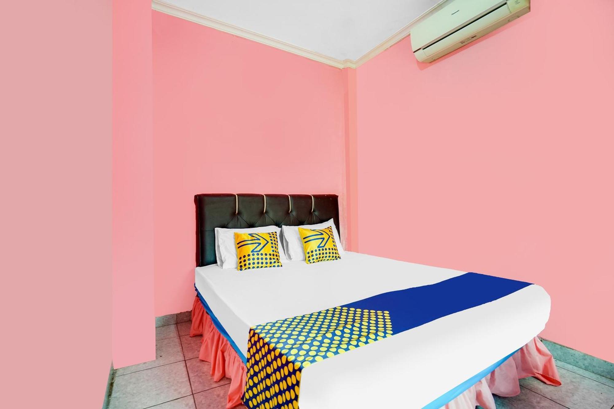 Oyo Life 92046 Garuda Residence Palembang Exteriör bild