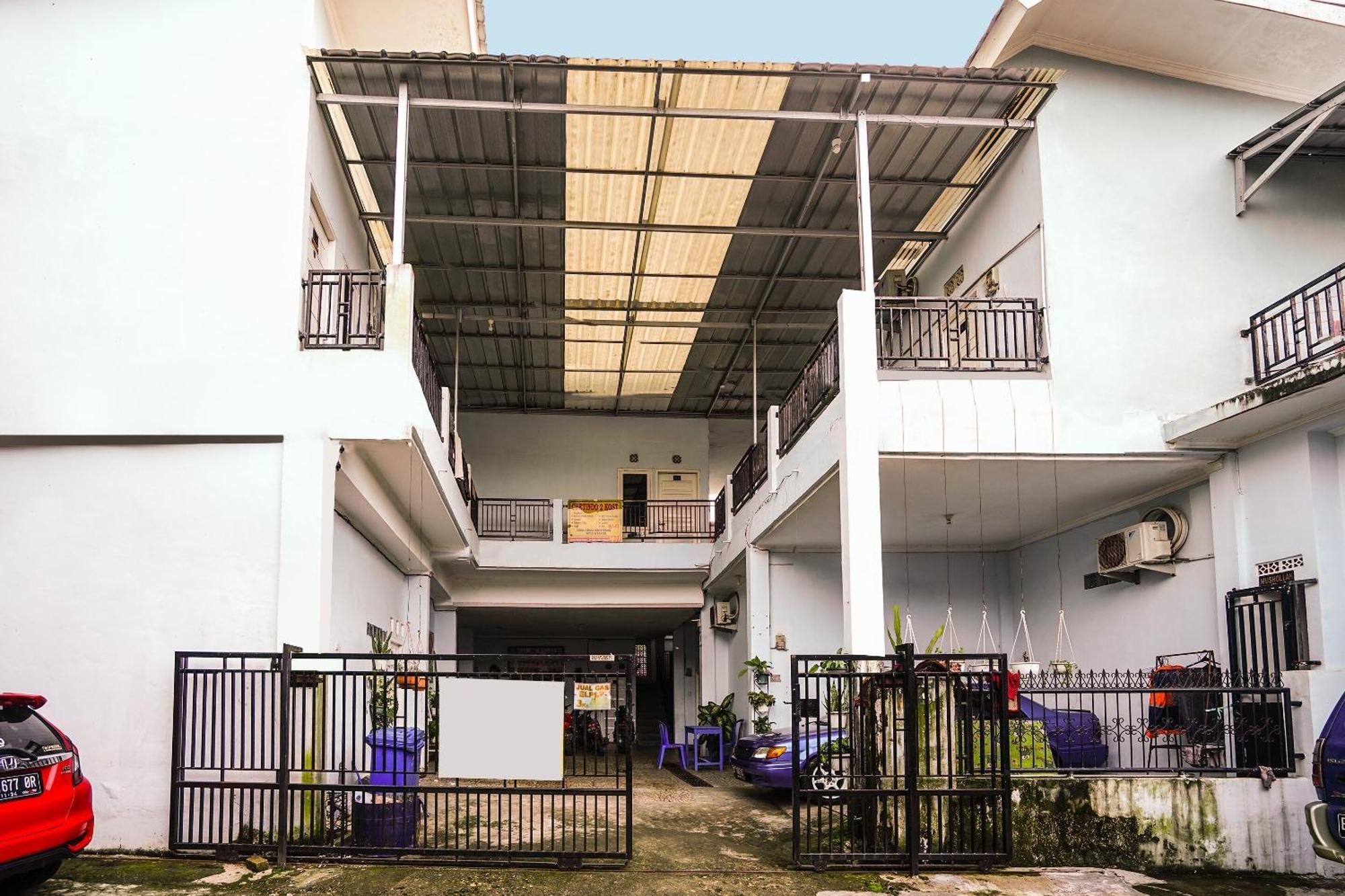 Oyo Life 92046 Garuda Residence Palembang Exteriör bild